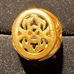Size 8 Signet Ring - 18kt Gold Plated